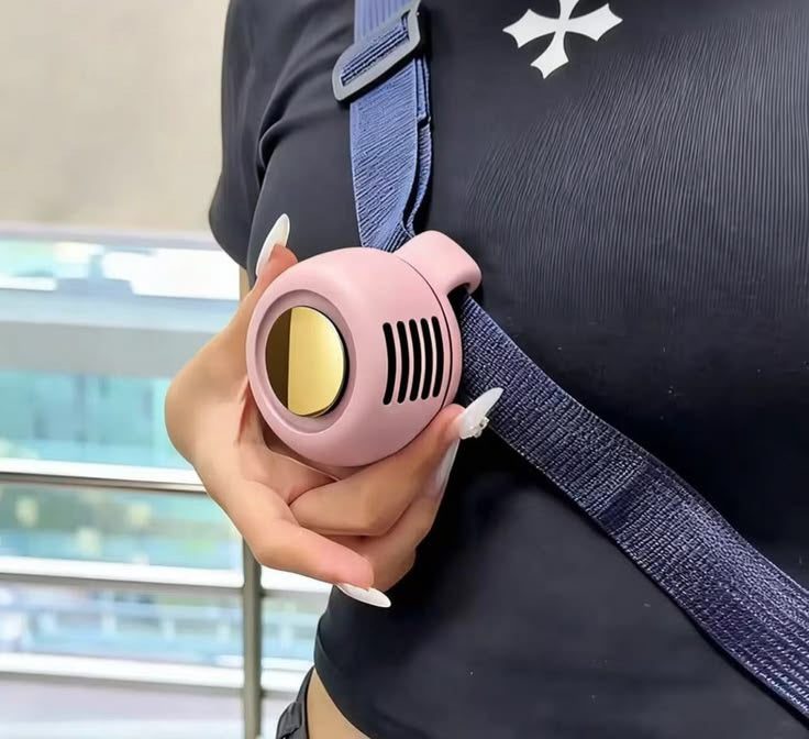 Portable waist fan
